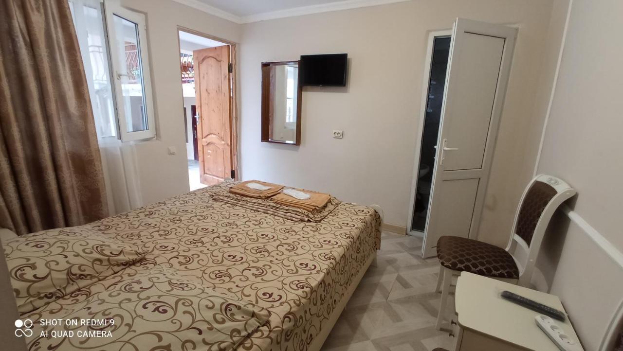 Samira Hotel Gagra Esterno foto