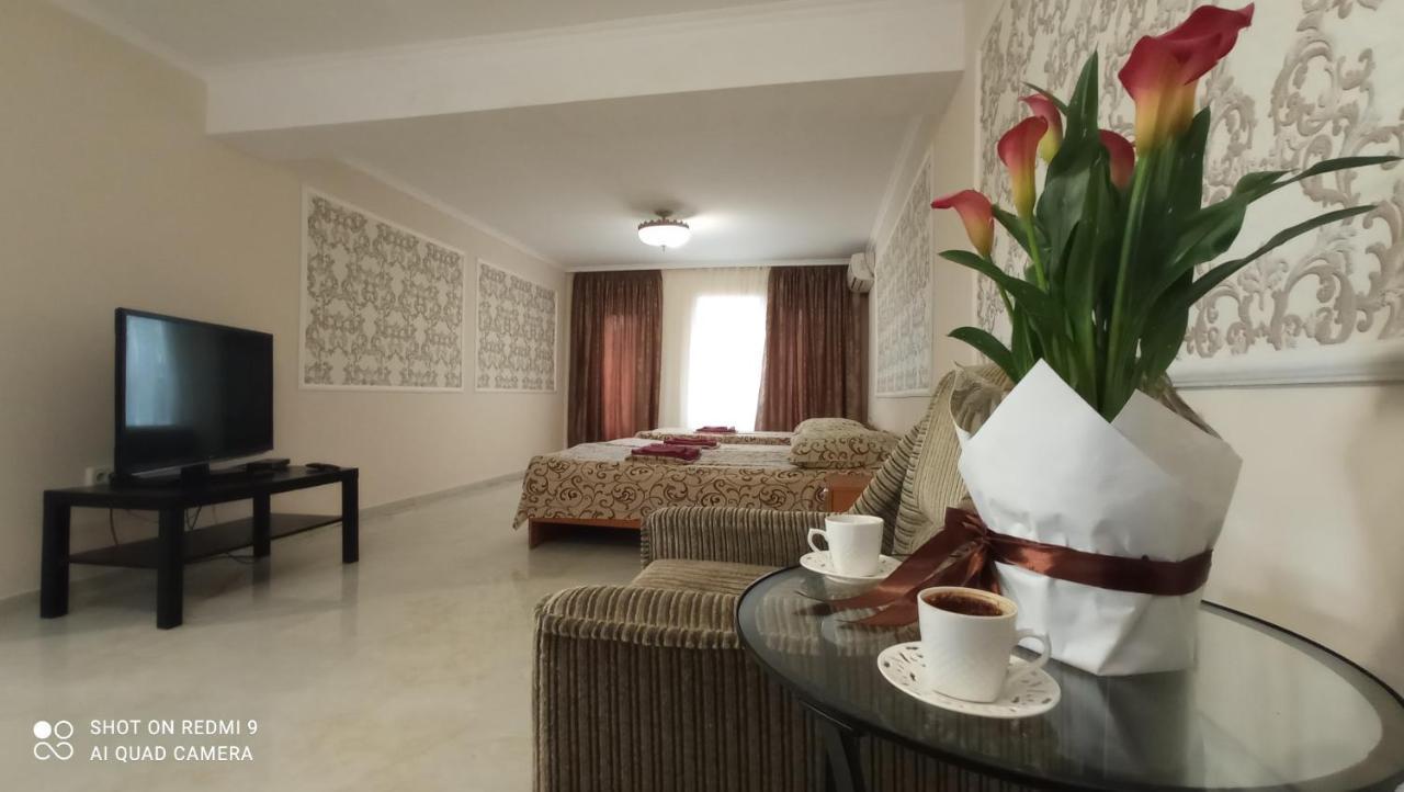 Samira Hotel Gagra Esterno foto