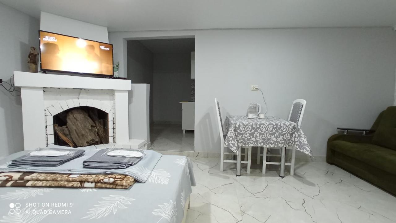 Samira Hotel Gagra Esterno foto
