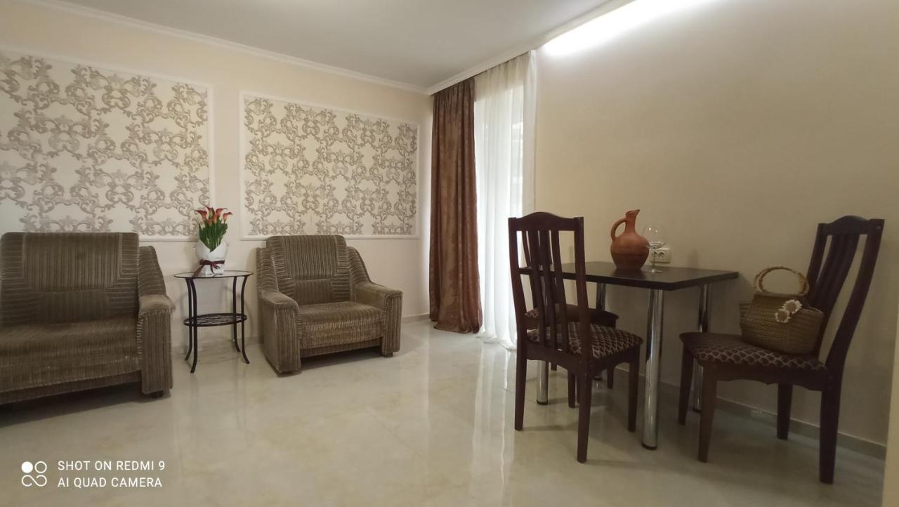 Samira Hotel Gagra Esterno foto
