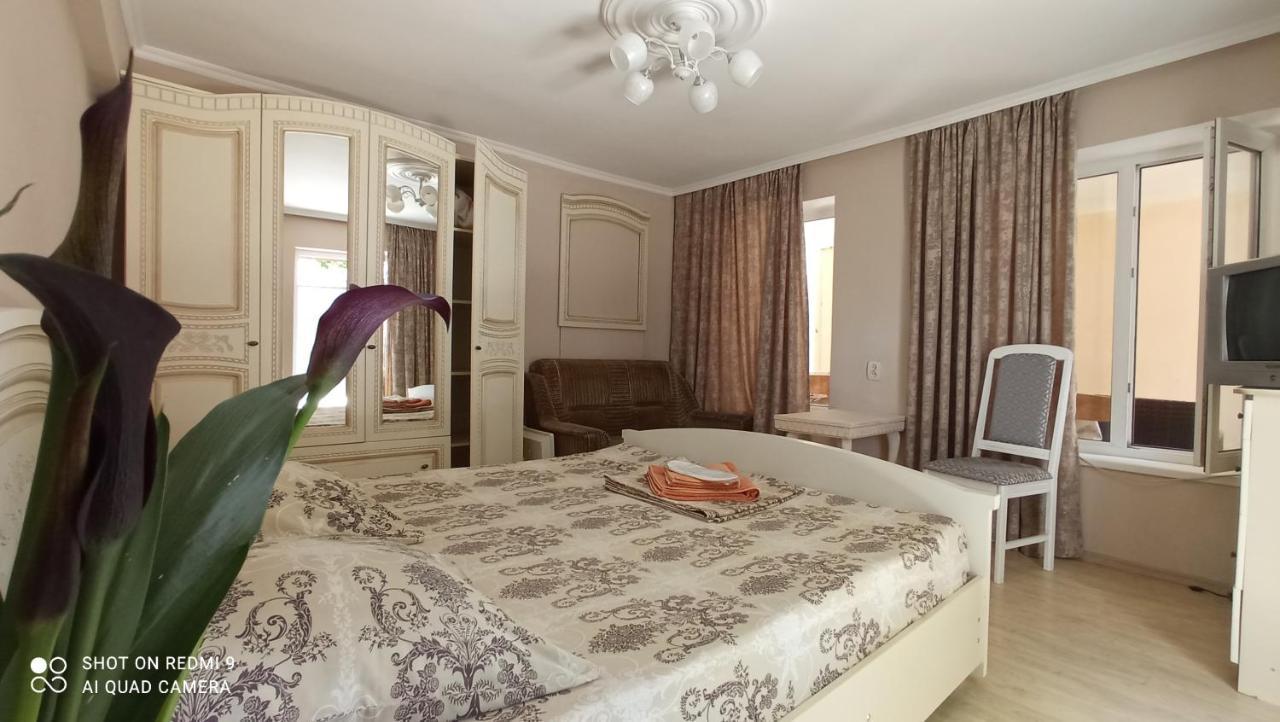 Samira Hotel Gagra Esterno foto